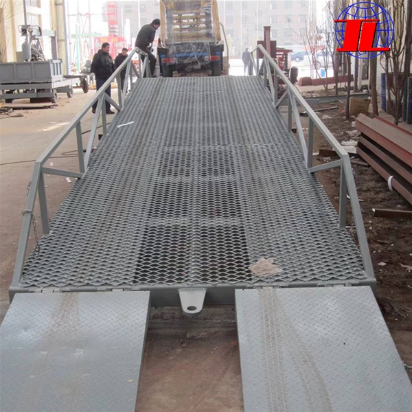 江苏移动式登车桥