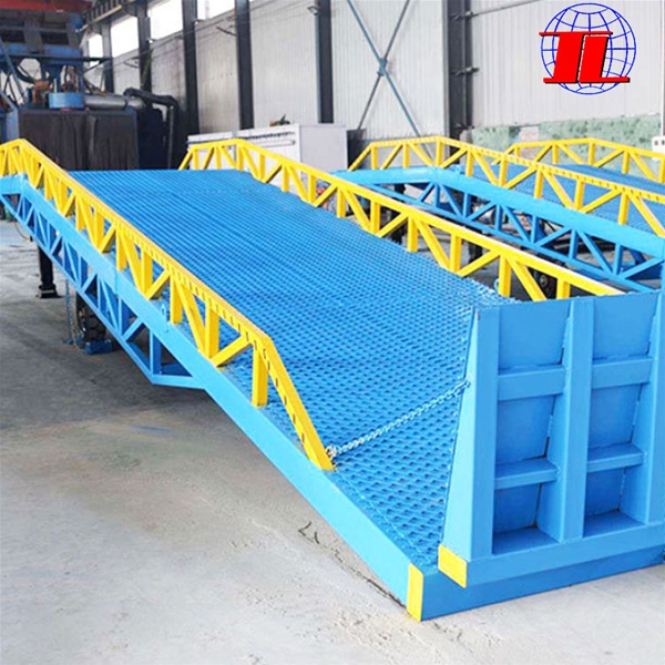 江苏集装箱登车桥